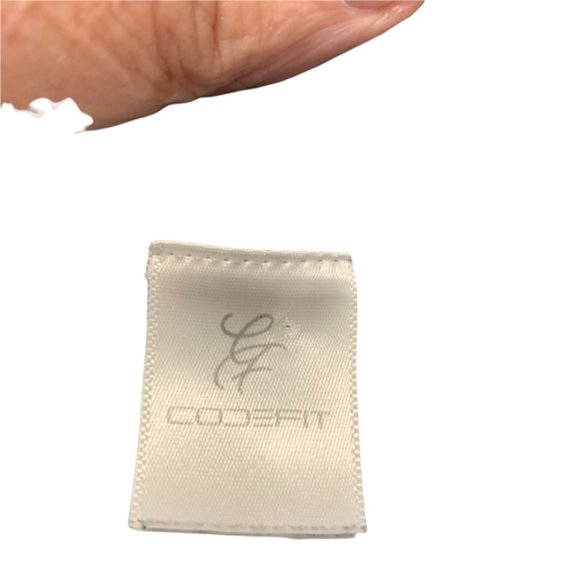 Codefit Gray Ombre Capri Leggings - Picture 6 of 6